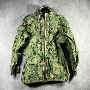 US Navy NWU Type III AOR2 Gore-Tex Parka Jacket Mens Small X Short Digital Camo